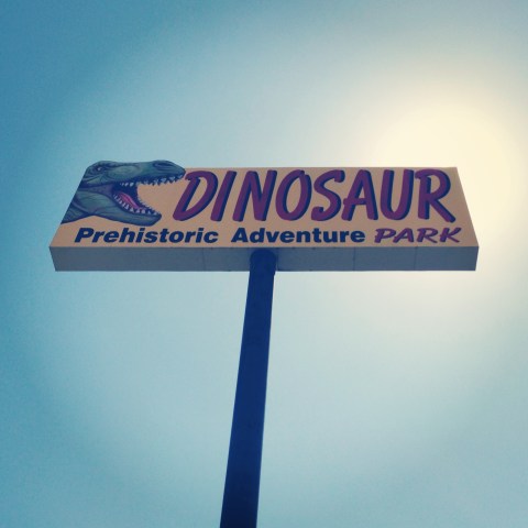 DinoParkSign